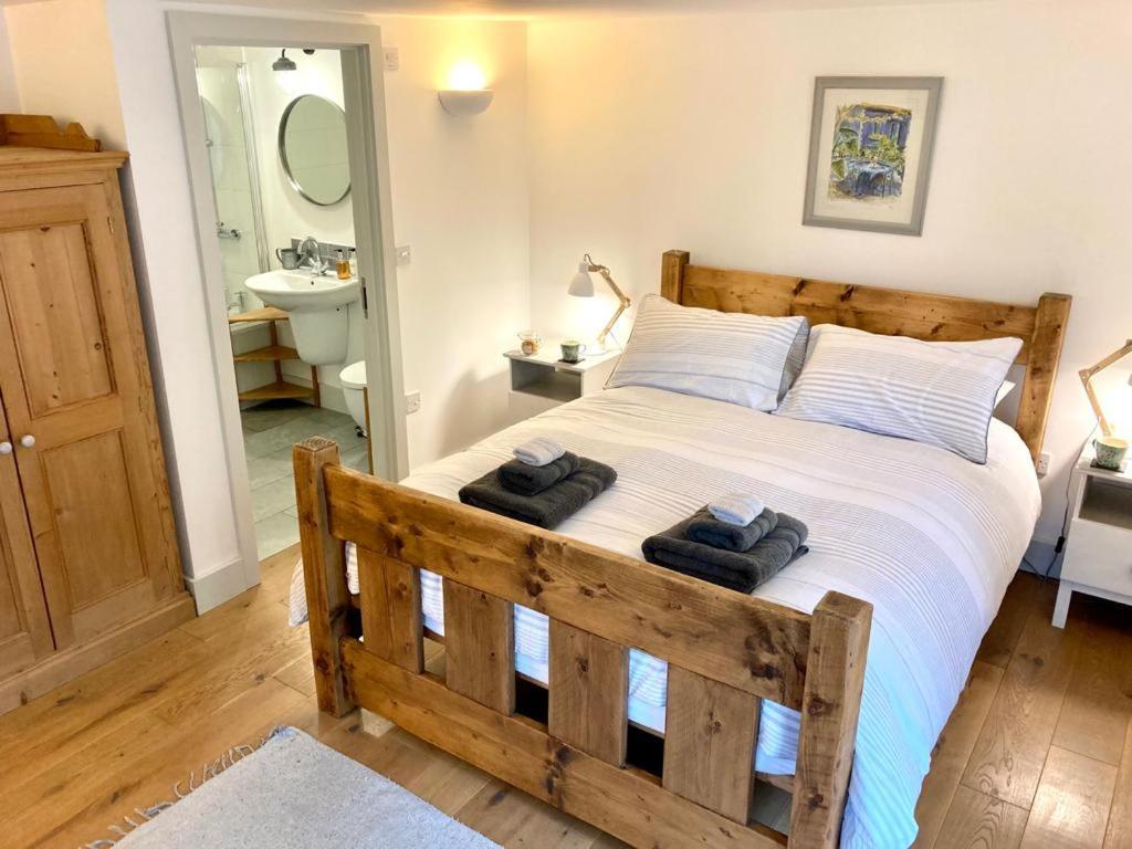 Westbury Cross House Bed & Breakfast Exteriör bild