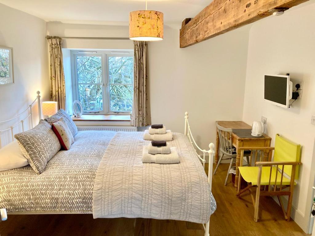 Westbury Cross House Bed & Breakfast Exteriör bild