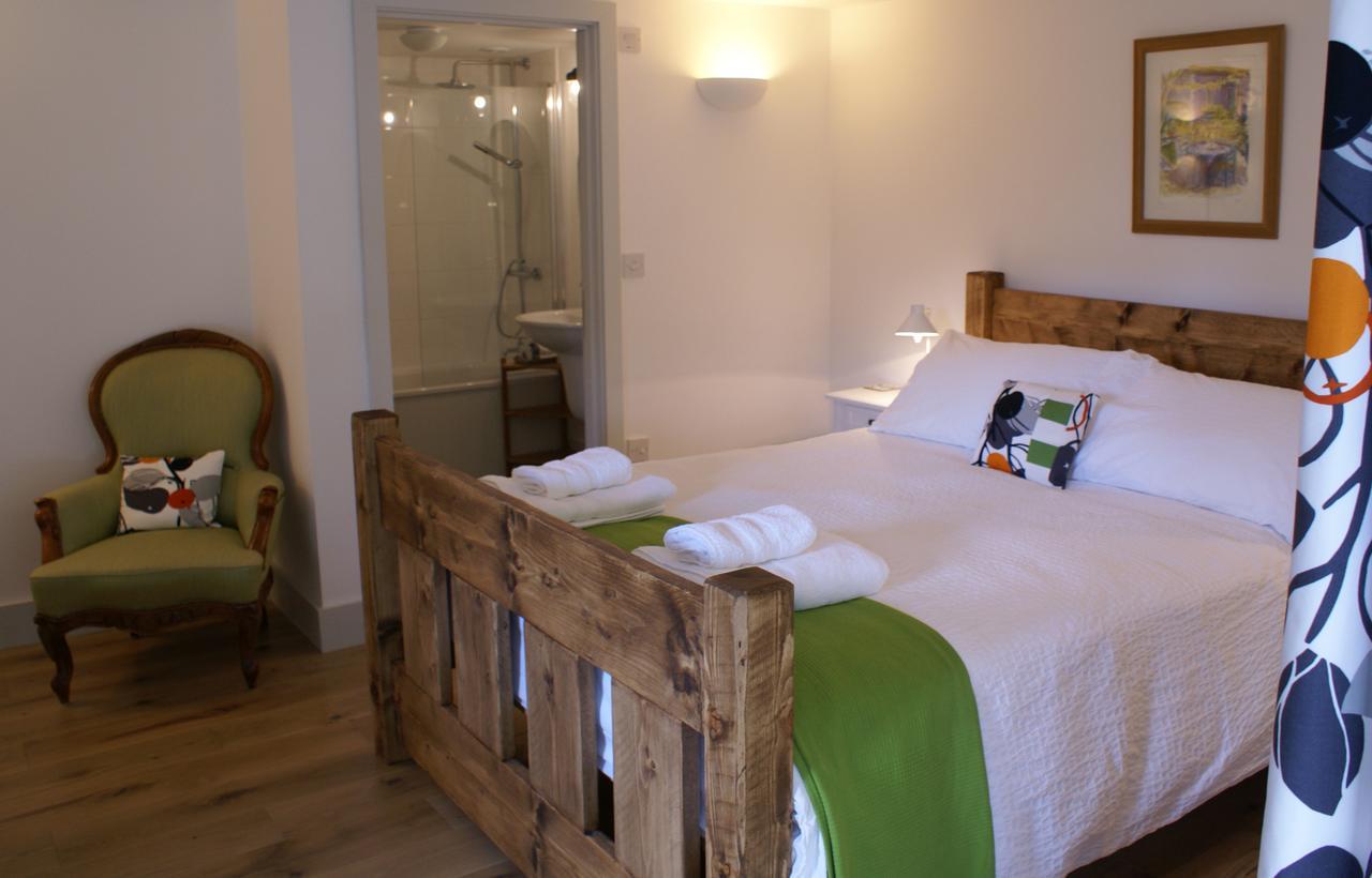 Westbury Cross House Bed & Breakfast Exteriör bild