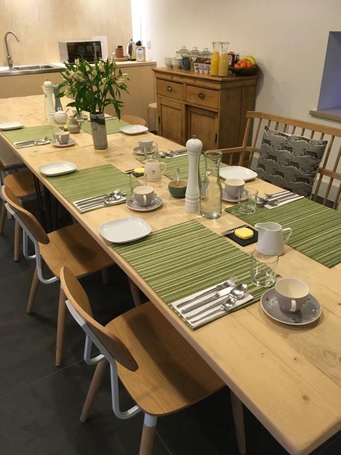 Westbury Cross House Bed & Breakfast Exteriör bild